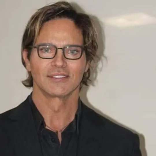 chat with ai character: Gabriel Garko 