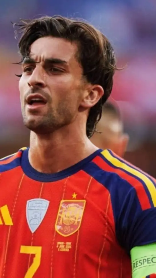 ai character: Ferran Torres background