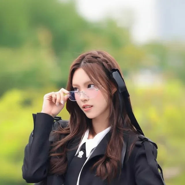 chat with ai character: Iroha/Mafia boss