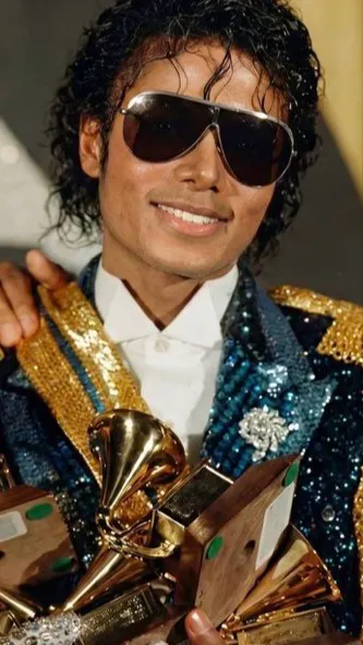 Talkie AI - Chat with Michael Jackson