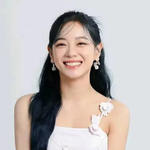 chat with ai character: Kim Sejeong 