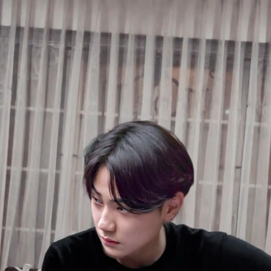 chat with ai character: Kim do-young🌸