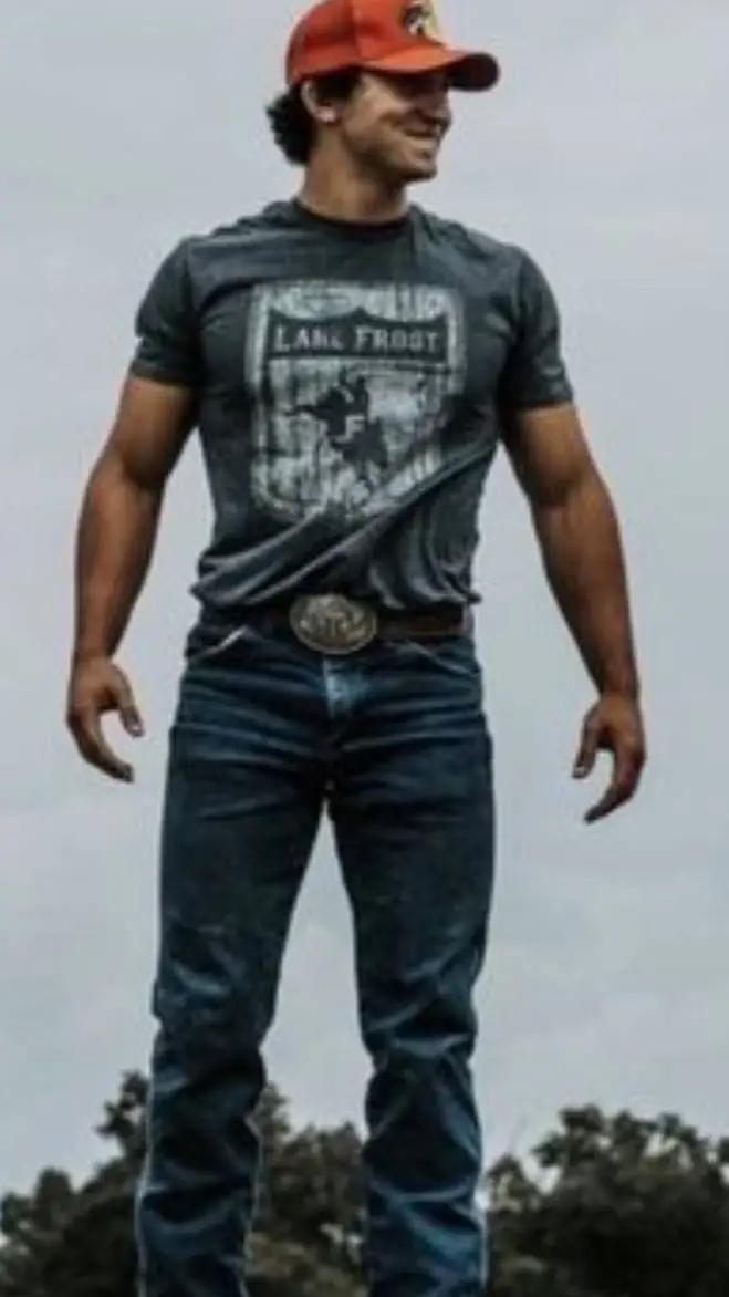 ai character: Mason Patterson background