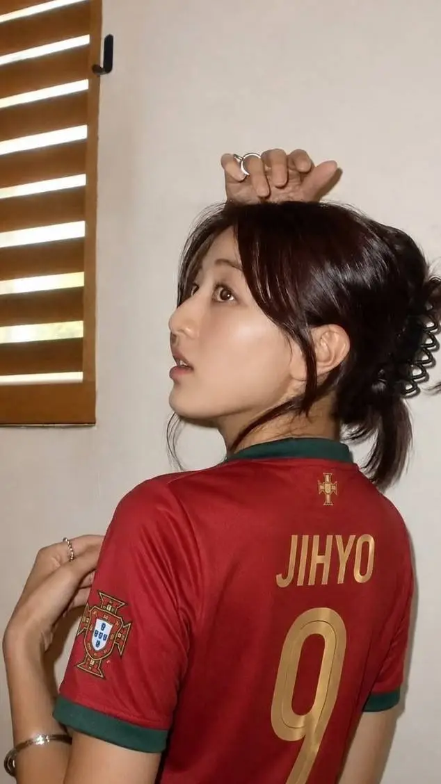 Talkie AI - Chat with Jihyo😭💗