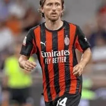 chat with ai character: modrić