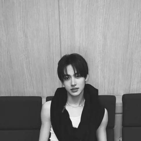 chat with ai character: Eom Seonghyeon