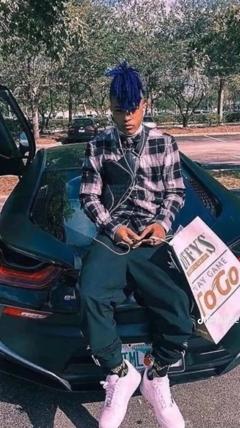ai character: XXXTENTACION background
