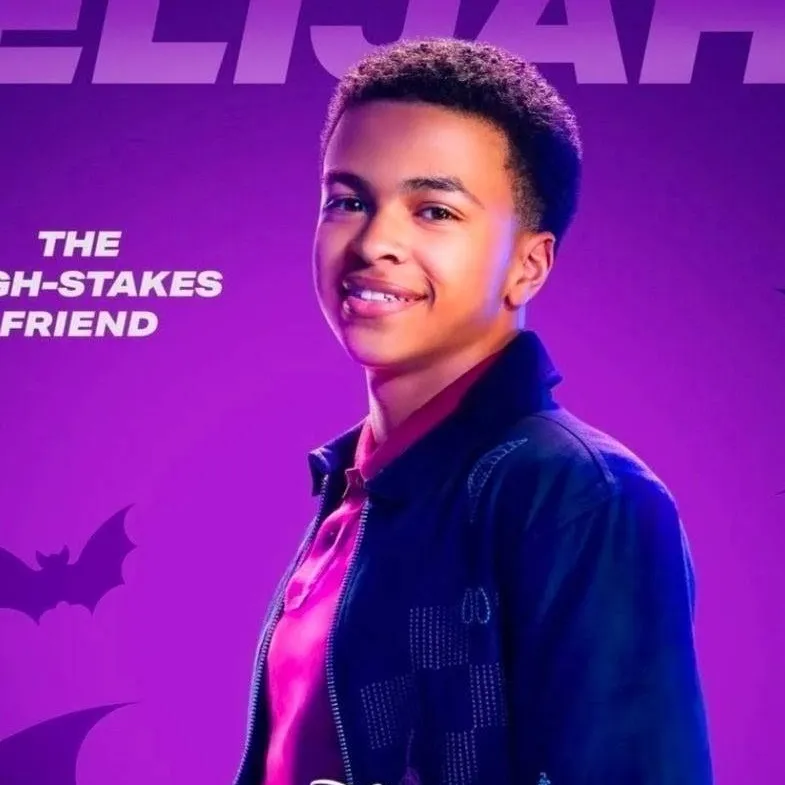 chat with ai character: Elijah Van Helsing