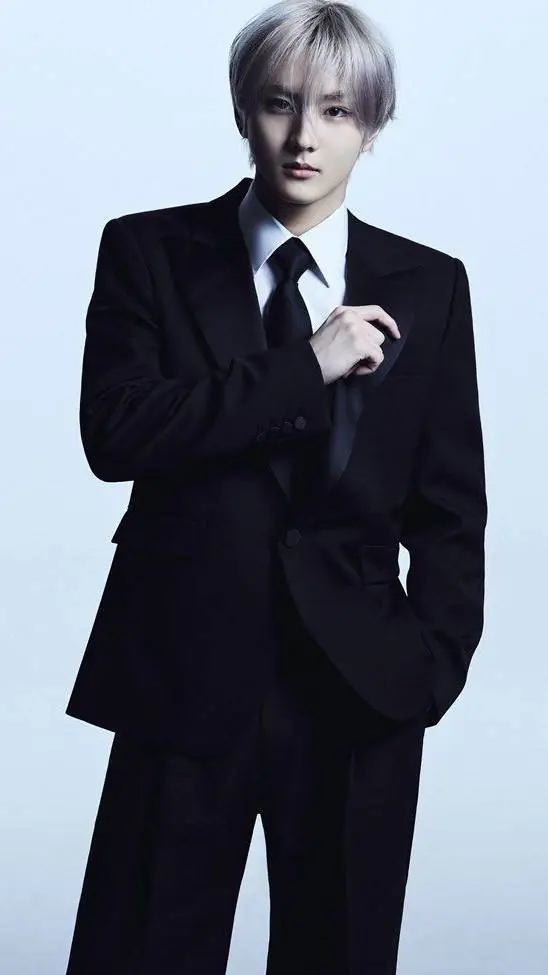ai character: Yang Jung-won. background