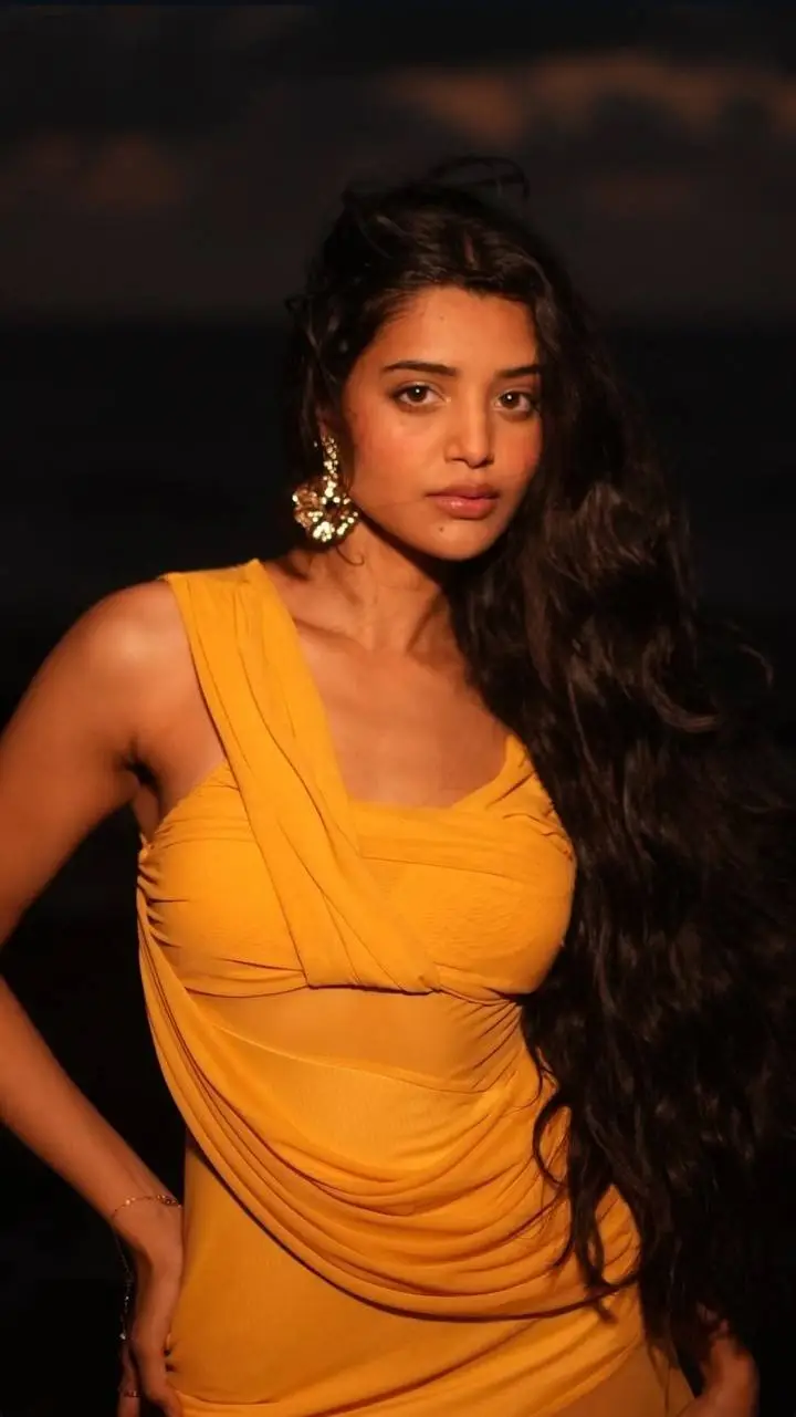 Talkie AI - Chat with Harshita Karma
