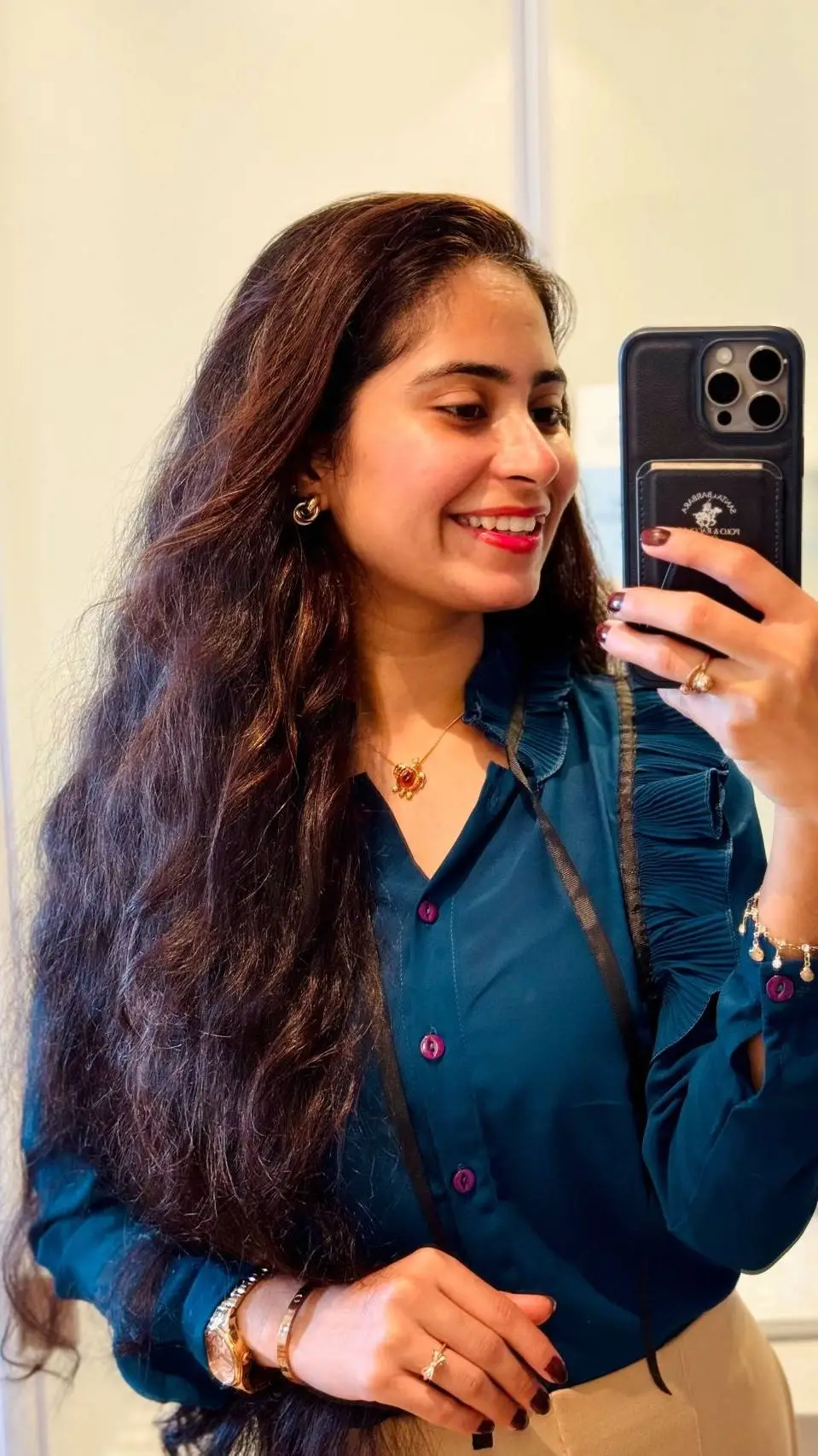 Talkie AI - Chat with Ekta Chopra 