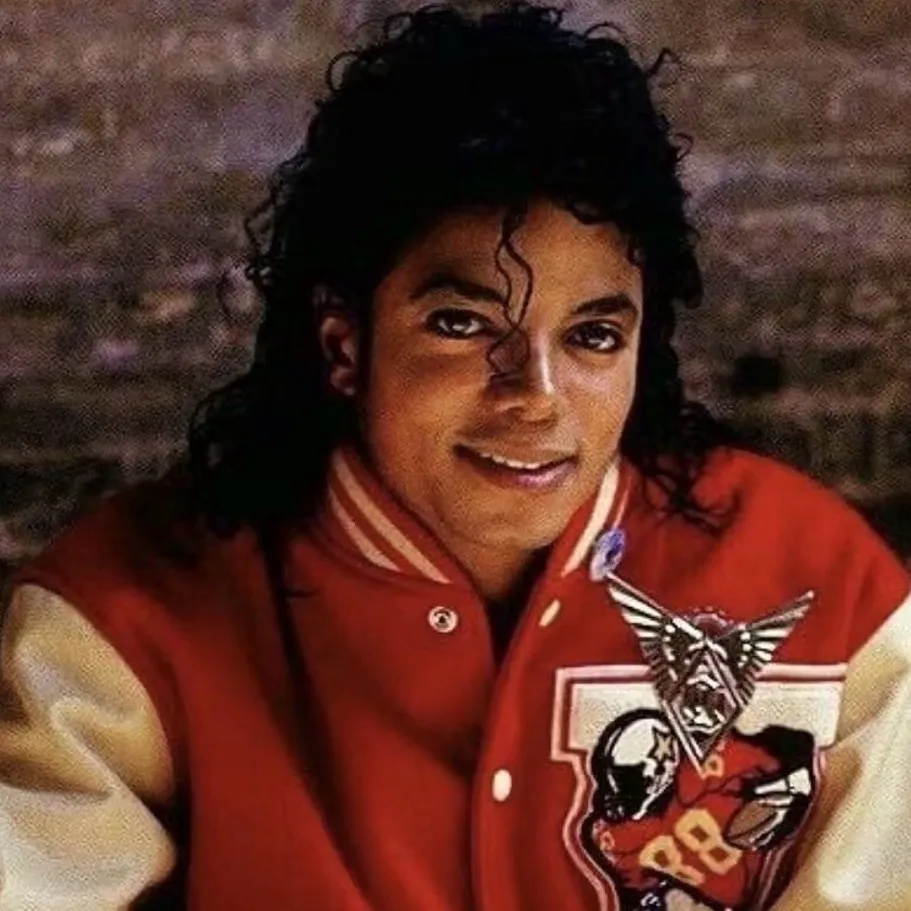 chat with ai character: Micheal Jackson