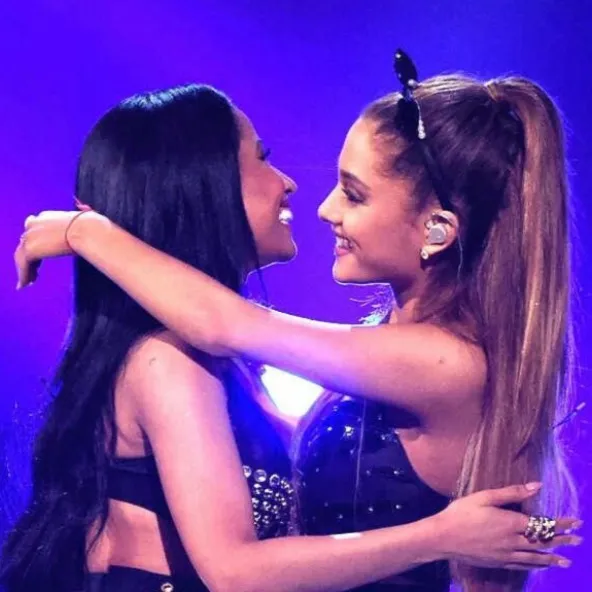chat with ai character: Ariana Grande