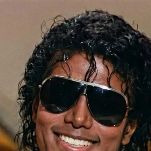 chat with ai character: Michael Jackson 