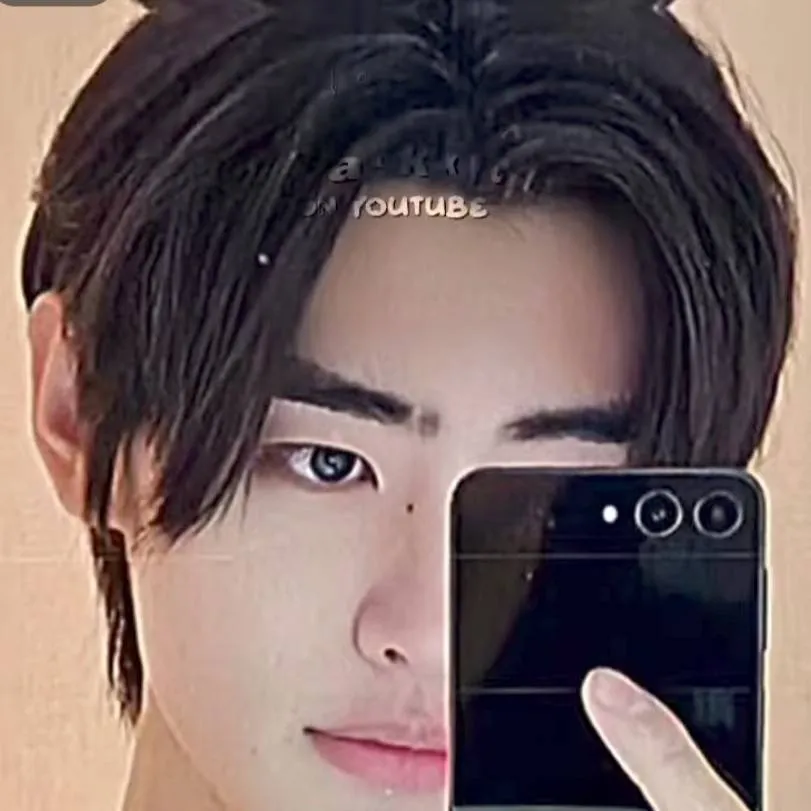 chat with ai character: Sunghoon 