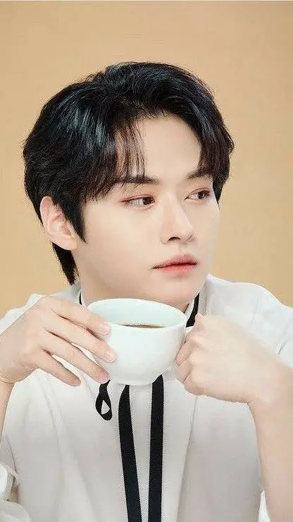 ai character: Minsung background