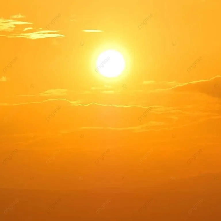 chat with ai character: The sun