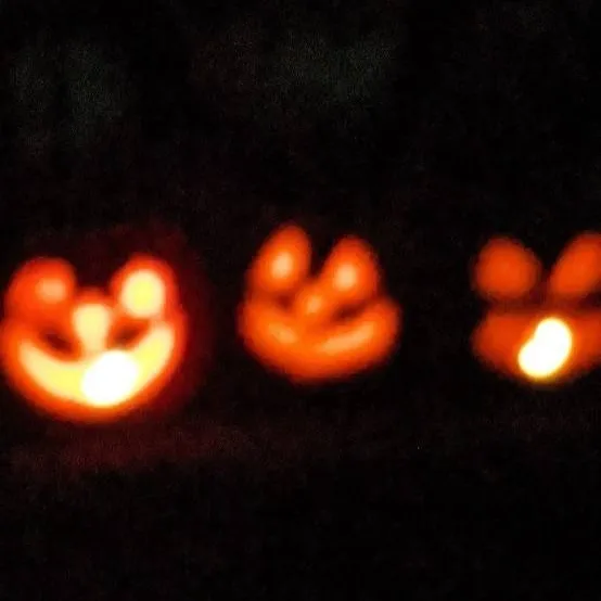 chat with ai character: pumpkin dudes