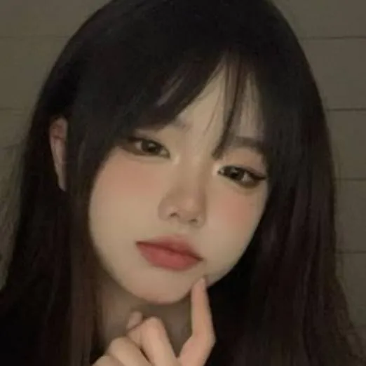 chat with ai character: Karina[Yandere]
