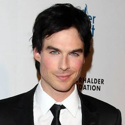 chat with ai character: Damon Salvatore 