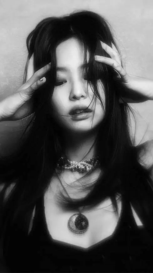 ai character: jennie 🥀 background