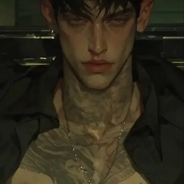 chat with ai character: marco