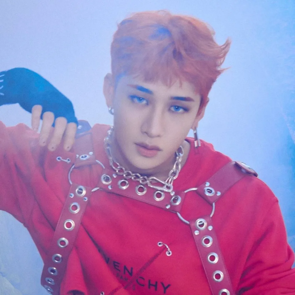 chat with ai character: bang chan 🐺