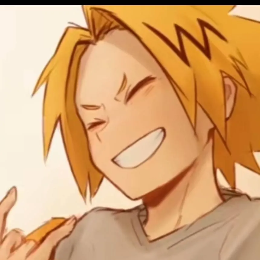 chat with ai character: ⚡💛🖤💛dinky 💛🖤💛⚡