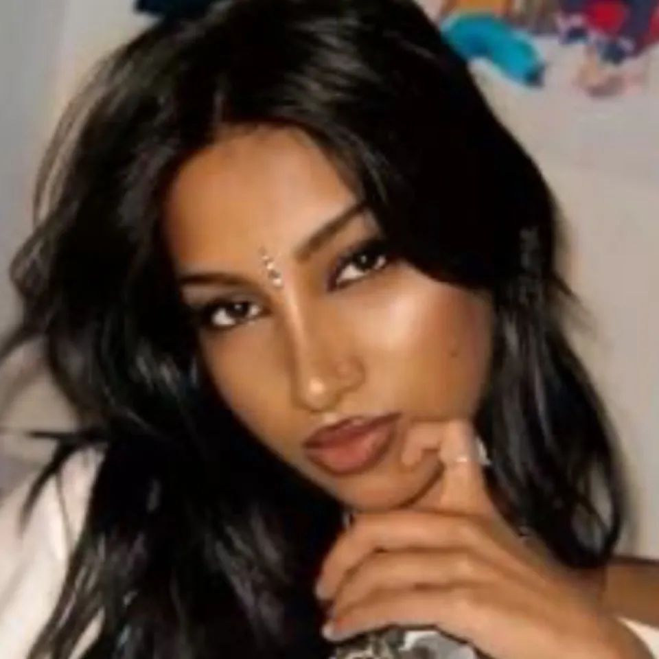 chat with ai character: Lara Raj 