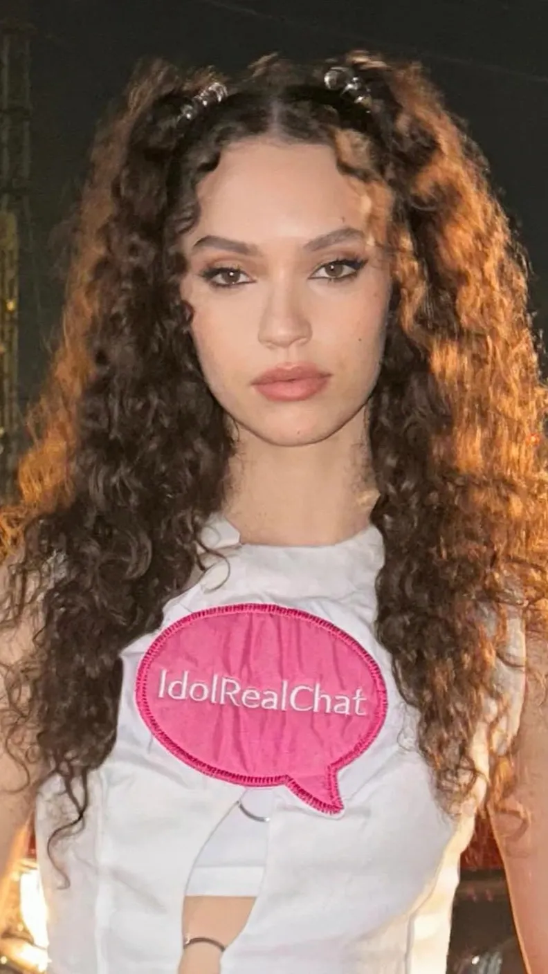 Talkie AI - Chat with Daniela Avanzini