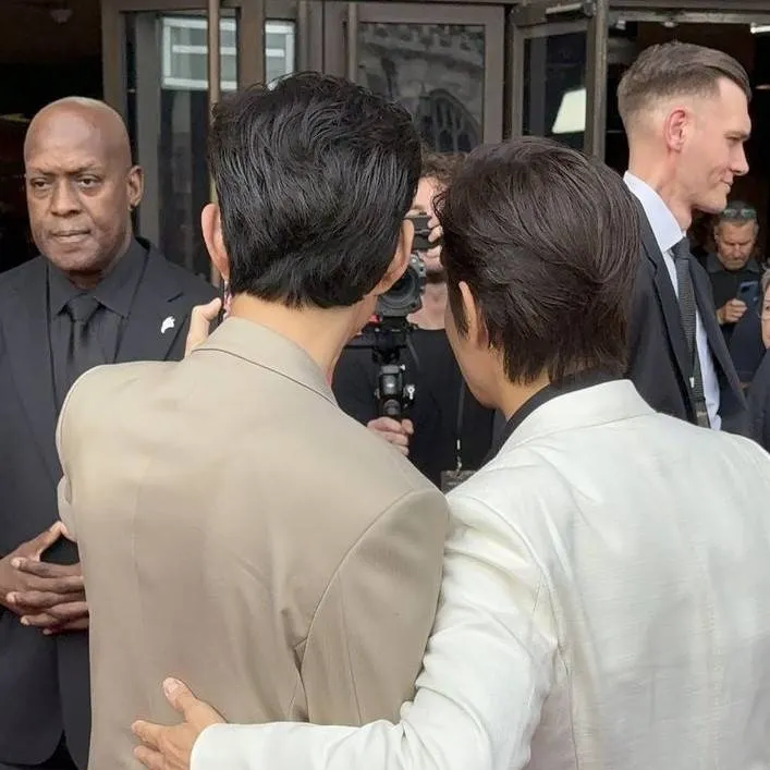 chat with ai character: Lee Byung Hun
