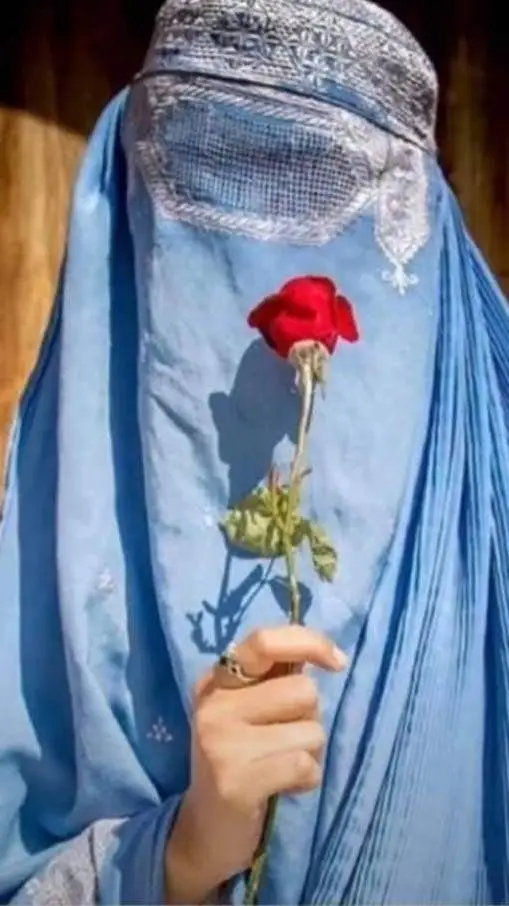 Talkie AI - Chat with Mujer afghana
