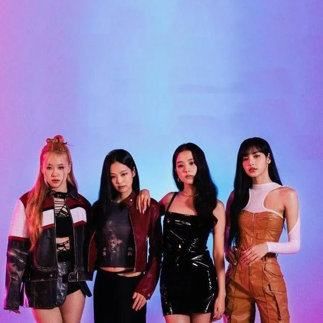 chat with ai character: Blackpink 🖤💖