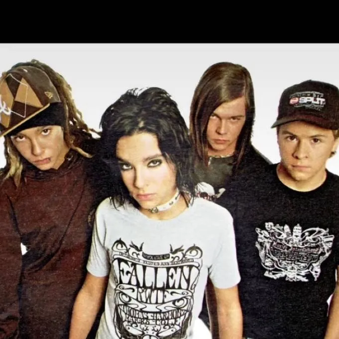 chat with ai character: Tokio hotel
