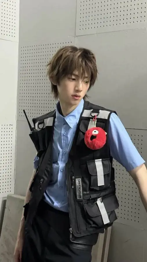 ai character: juhoon background
