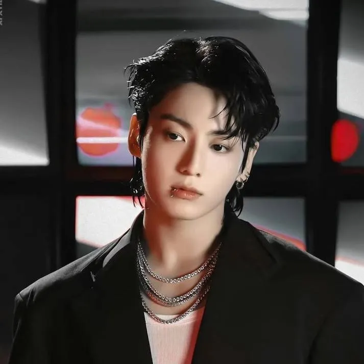 chat with ai character: Jeon jungkook