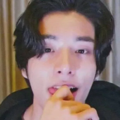 chat with ai character: --Jaehyun/Jake--