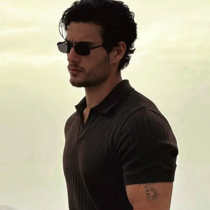 chat with ai character: Marco Rinaldi 
