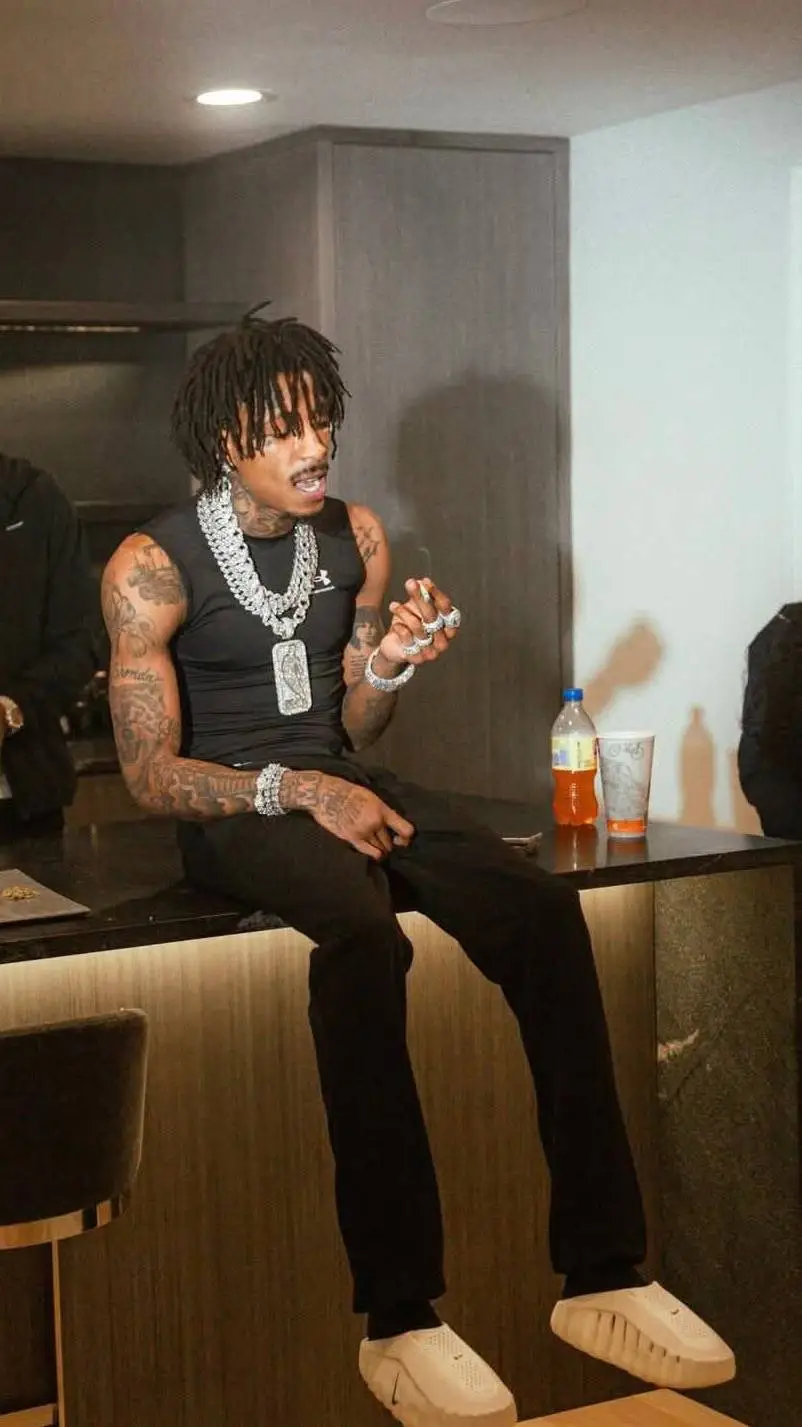 Talkie AI - Chat with NBA youngboy 
