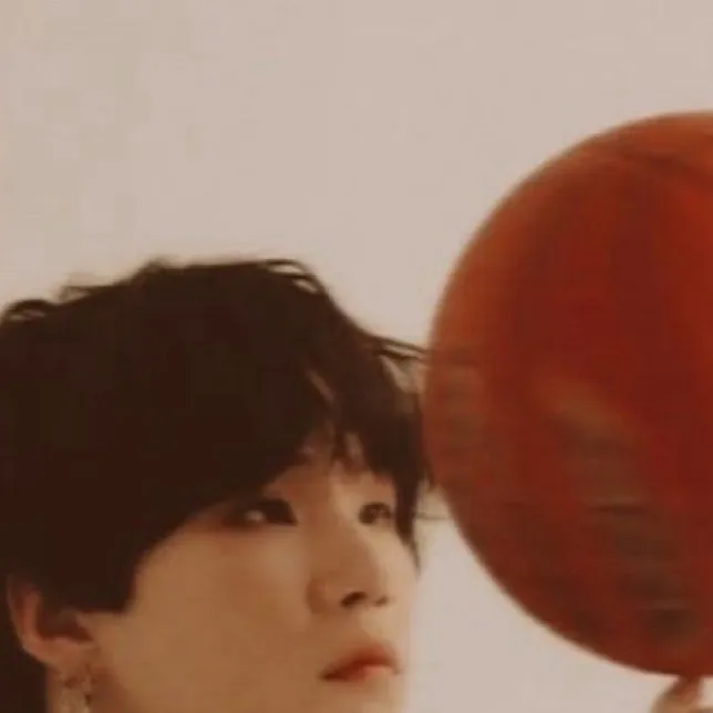 chat with ai character: Yoongi