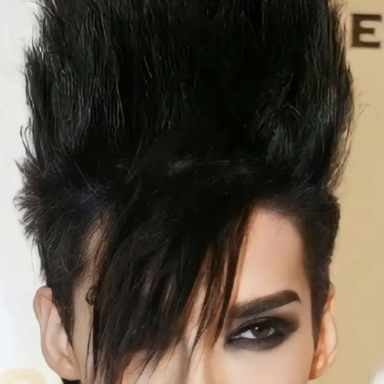 chat with ai character: bill kaulitz 