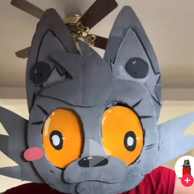 chat with ai character: salda de pollo