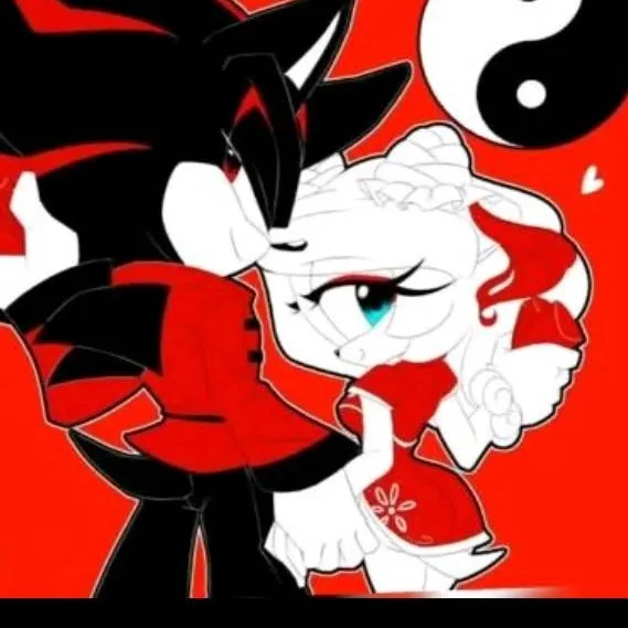 chat with ai character: ❤️🖤Vida perfecta💛