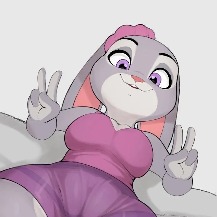 chat with ai character: Judy Hoops