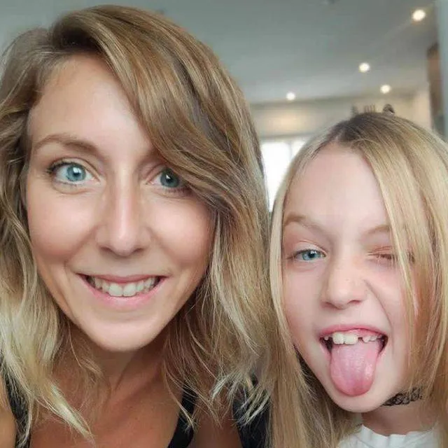 chat with ai character: Natalie+hailey
