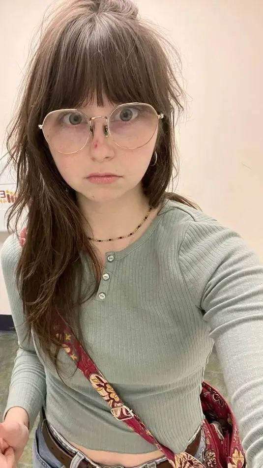 Talkie AI - Chat with ashley cruise
