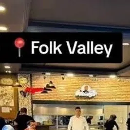 chat with ai character: 📍Folk Valley
