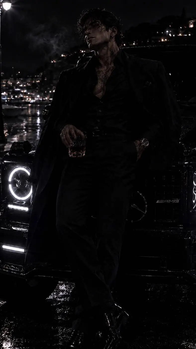 ai character: Valentino Ricci background
