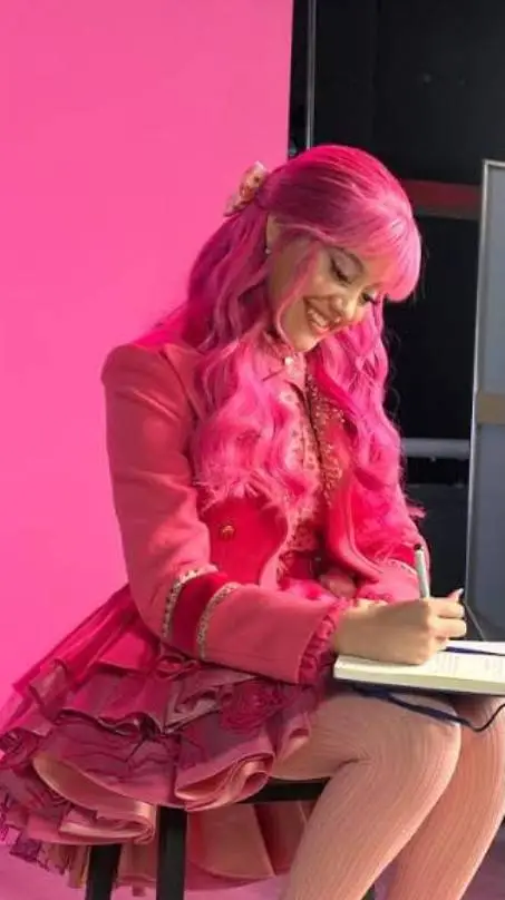 ai character: Pink background