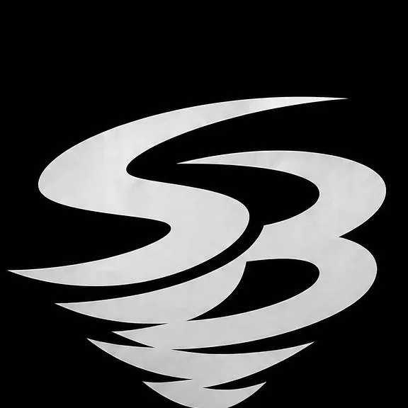 chat with ai character: Team StormBreaker